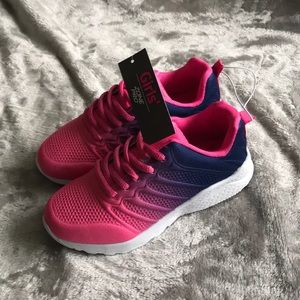 Girls Sneakers